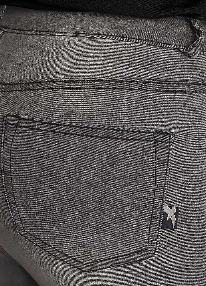 Arizona High Waist Capri Jeans 9 Arizona High Waist Capri Jeans - Image 7