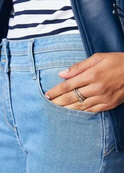 Feel Good Skinny Crop Jeans