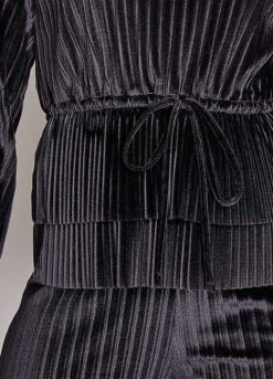 Love Mark Heyes Black Velvet Plisse V-Neck Top Co-Ord -Cheap Ward Aunt Store Love Mark Heyes Black Velvet Plisse V Neck Top Co Ord33R101FRSP W07