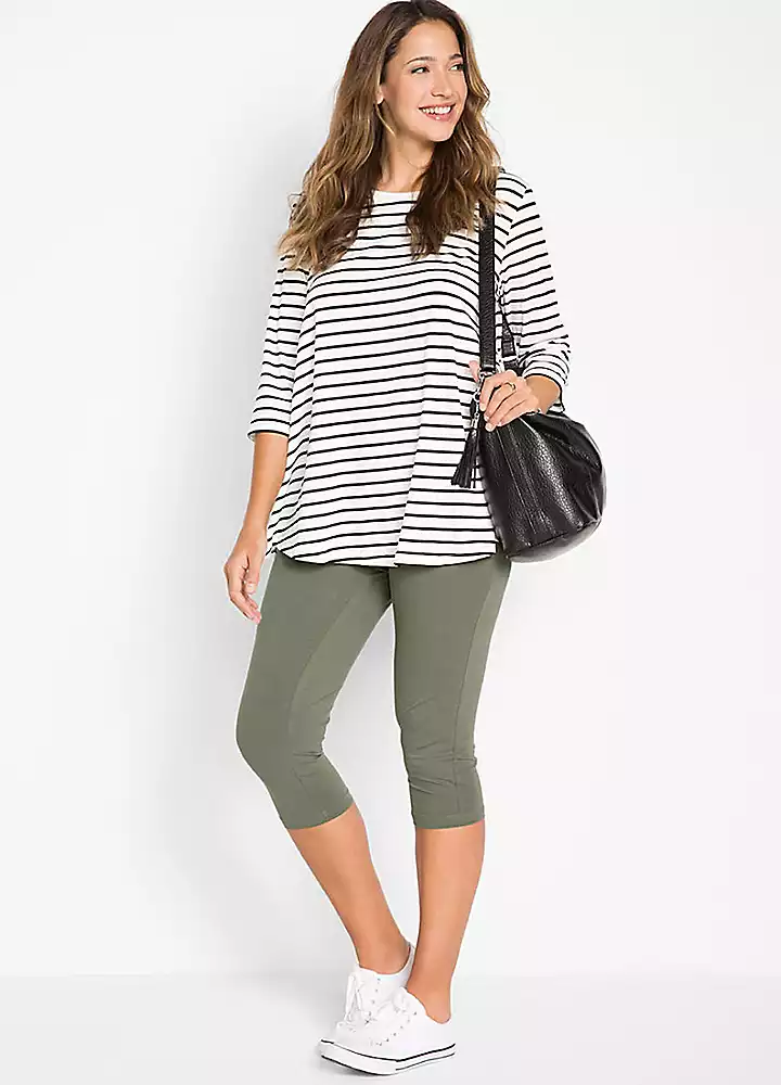 Pack Of 2 Capri Leggings 9 Pack Of 2 Capri Leggings - Image 7