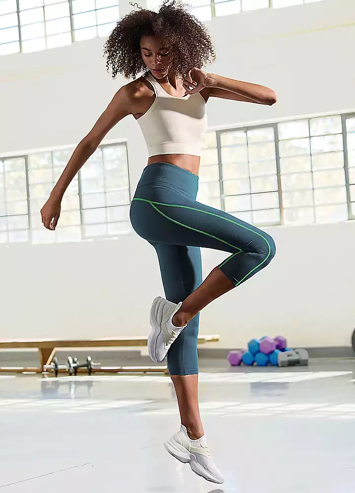 Active By LASCANA Wide Waistband Capri Leggings 5 Active By LASCANA Wide Waistband Capri Leggings - Image 3