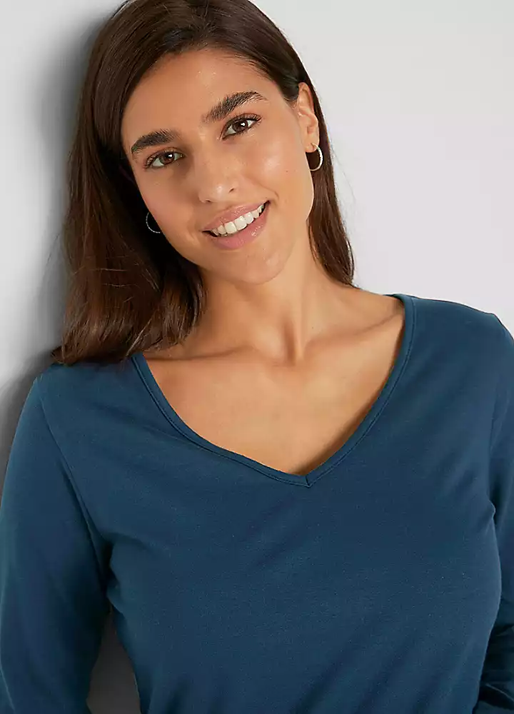 Bonprix Pack Of 2 V-Neck Tops 6 Bonprix Pack Of 2 V-Neck Tops - Image 4